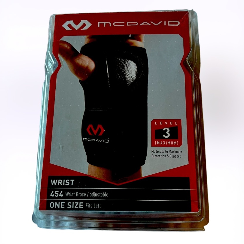 Mcdavid level three wrist band one size NWB